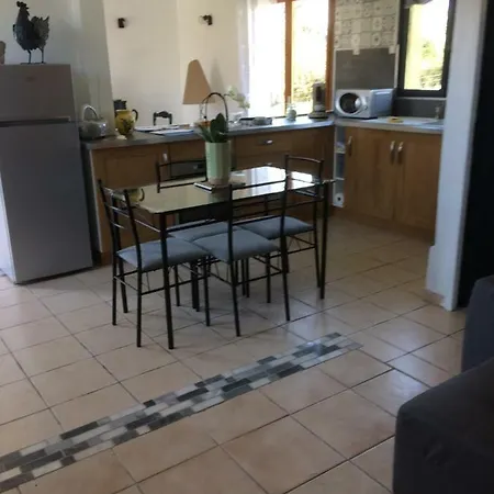 Au Pre בית נופש